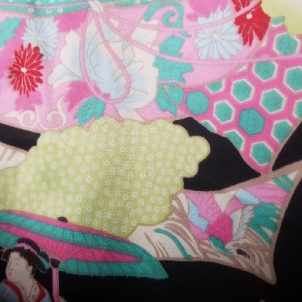 Cruz Wear by Natori Japanese print satin blouse button front Wmn's Size S - Picture 3 of 6